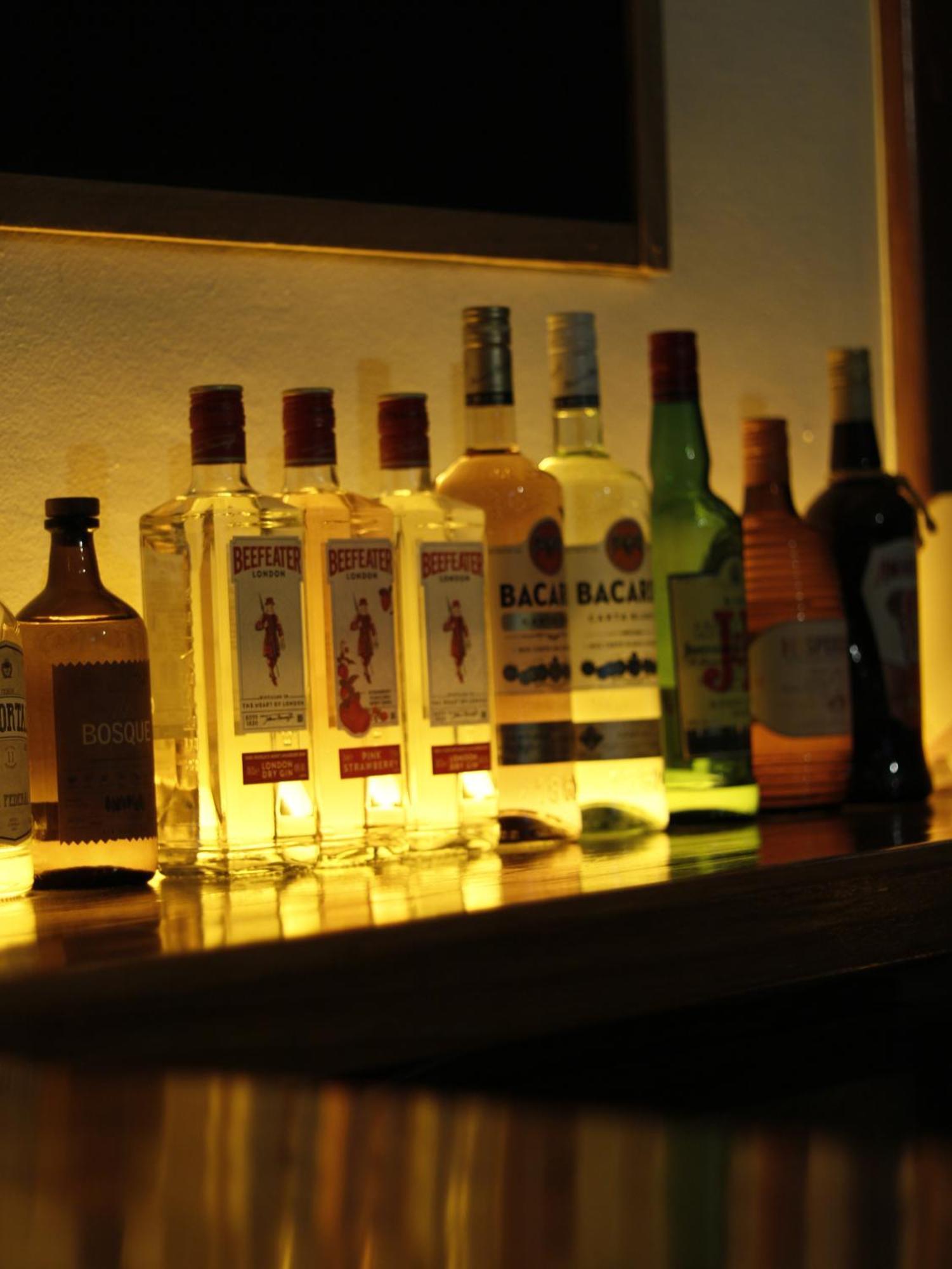 Pinto Casa Hostel & Bar Esquel Esterno foto
